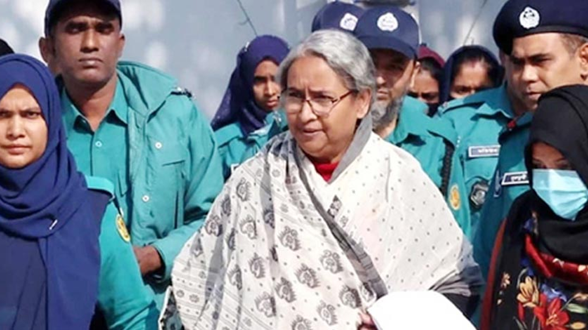 ‘এখন আমি জামিন চাই না’, ট্রাইব্যুনালে দীপু মনি